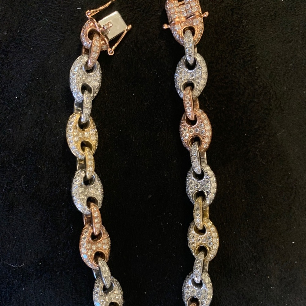 14k Diamond Gucci link bracelet 9ctw vs clarity 9”